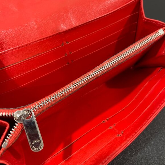 Louis Vuitton Red Monogram Mahina Leather Amelia Wallet (139616) - Picture 7 of 10